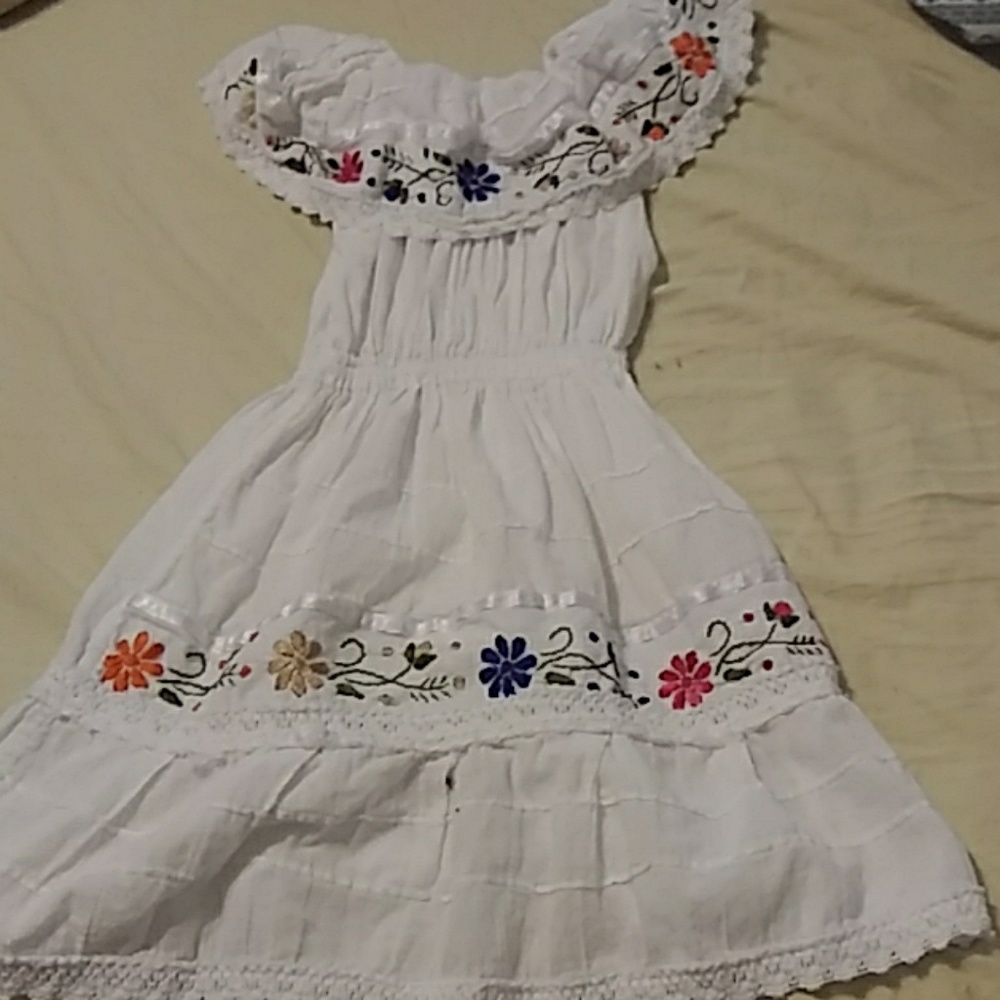 Authentic Mexican girls dress